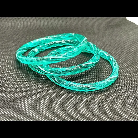 Gorgeous Vtg 1970’s Aqua “Murano” glass black/white twist 3pc bangle set - Picture 1 of 4